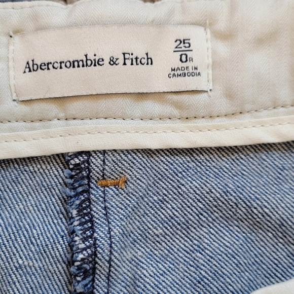 Abercrombie Sloane Tailored Jeans Size 25 - Picture 6 of 9